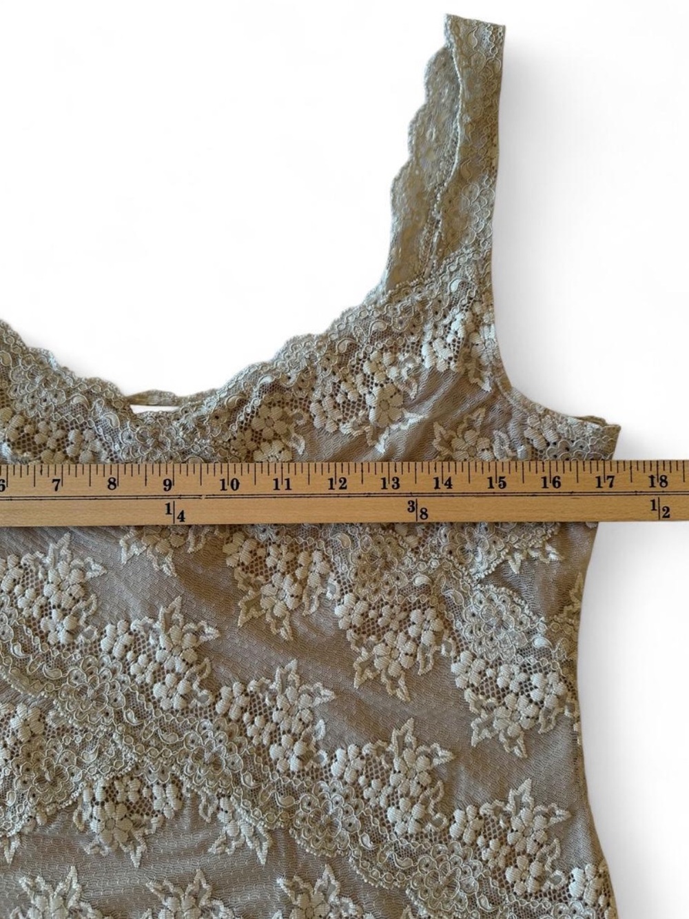Ralph Lauren Y2K Floral Lace Camisole Crop Top Taupe Ivory Size L Quiet Luxury - Picture 8 of 9